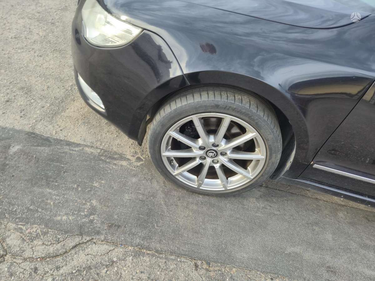Skoda Superb, 2.0 l., wagon