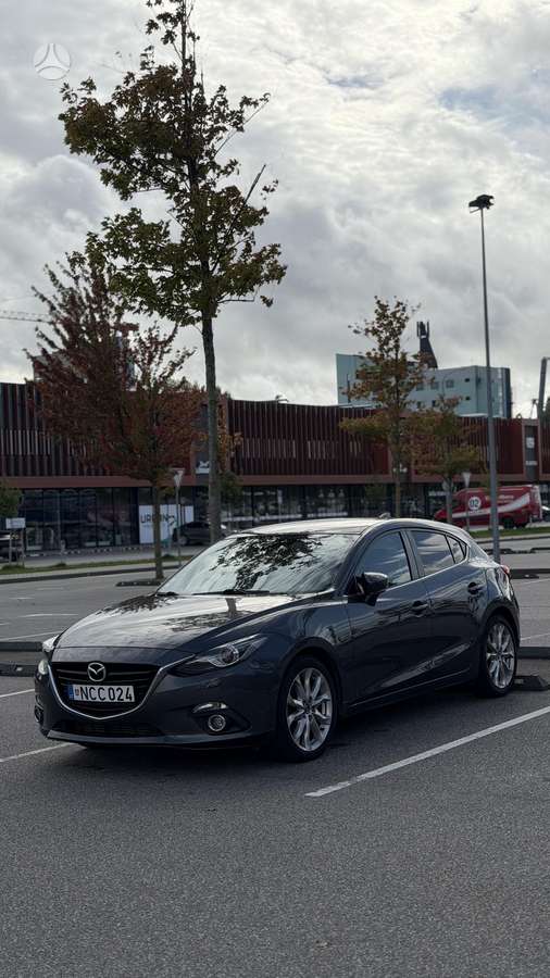 Mazda 3, 2.2 l., Хэтчбек