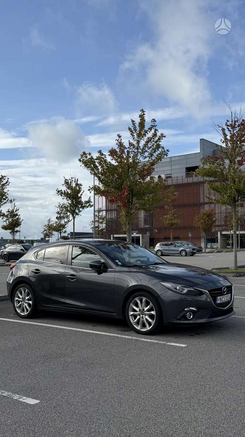 Mazda 3, 2.2 l., Хэтчбек