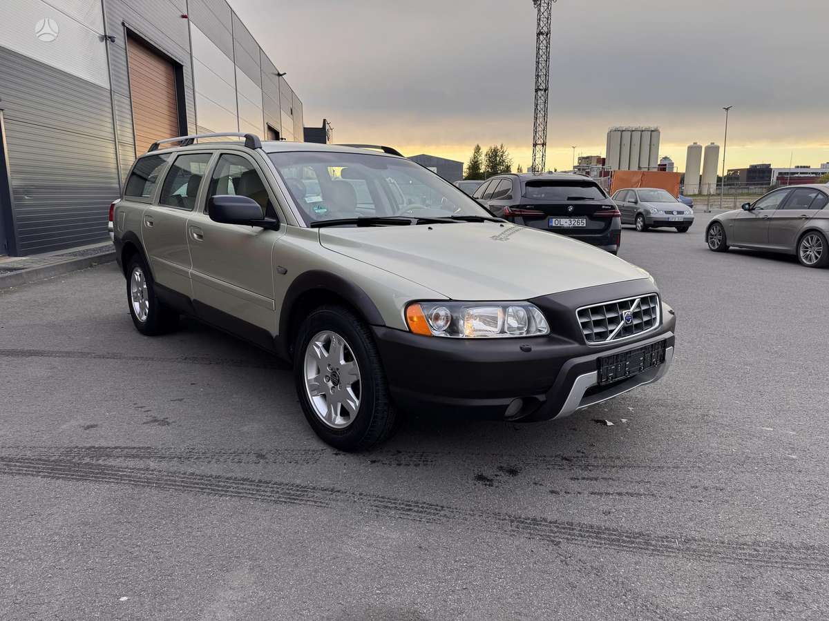 Volvo XC70, 2.4 l., Универсал