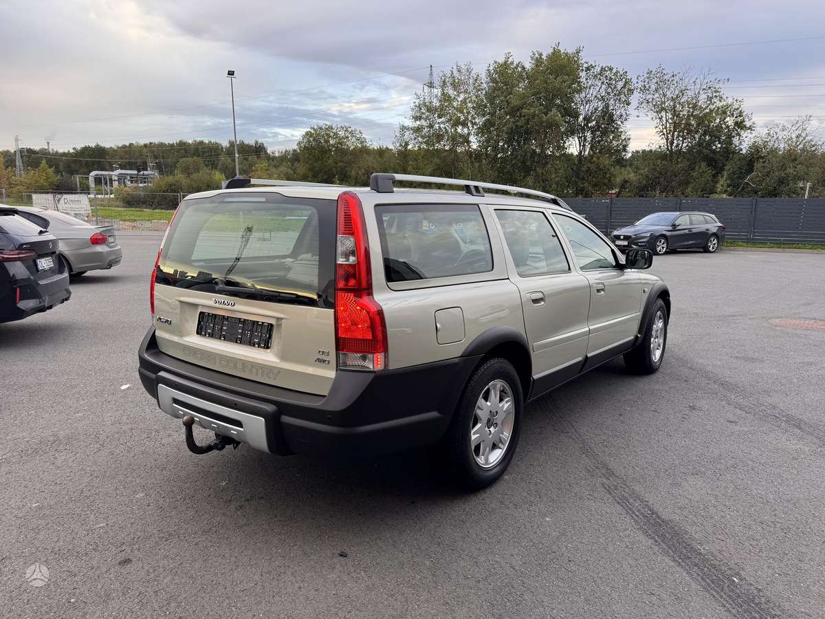 Volvo XC70, 2.4 l., Универсал