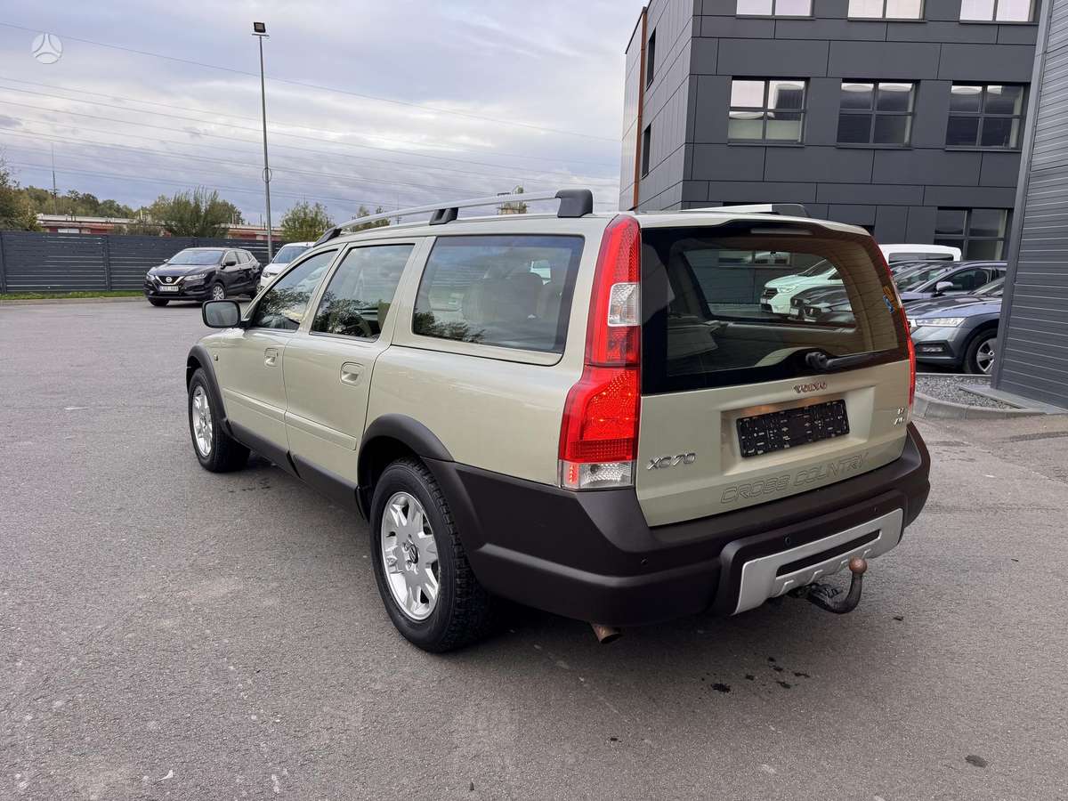 Volvo XC70, 2.4 l., Универсал
