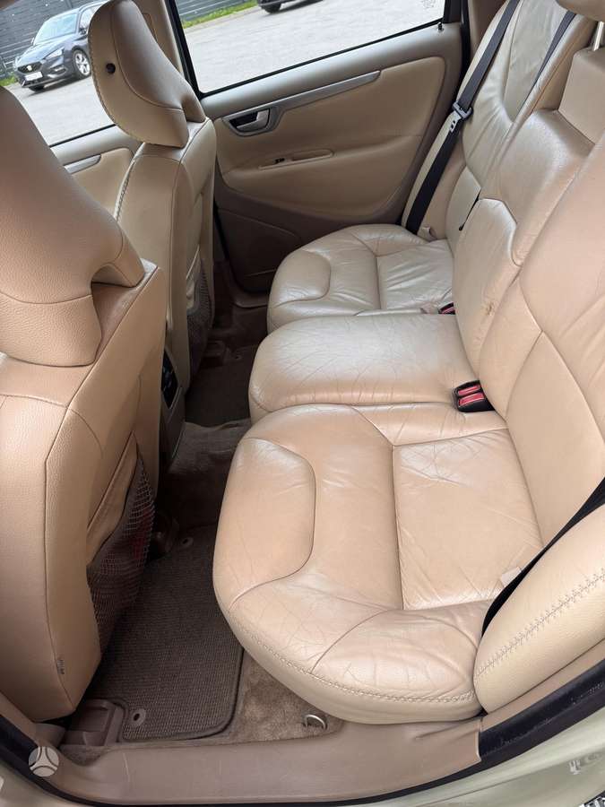 Volvo XC70, 2.4 l., Универсал