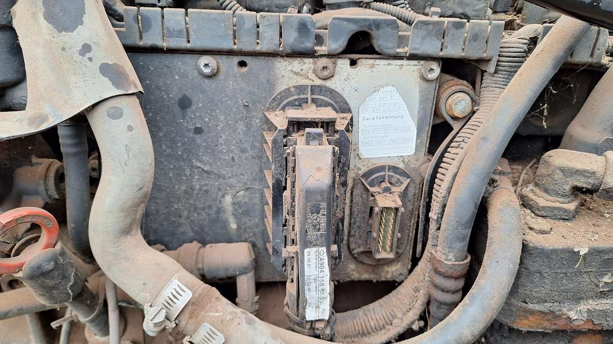 Mercedes-Benz 809, sunkvežimiai
