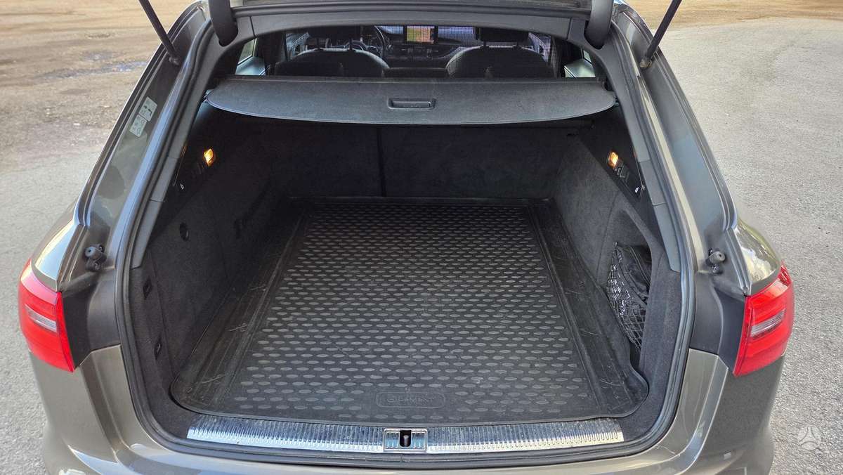 Audi A6, 3.0 l., wagon