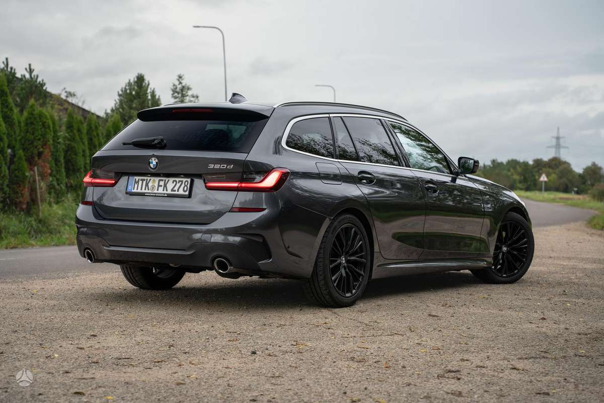 BMW 320, 2.0 l., wagon