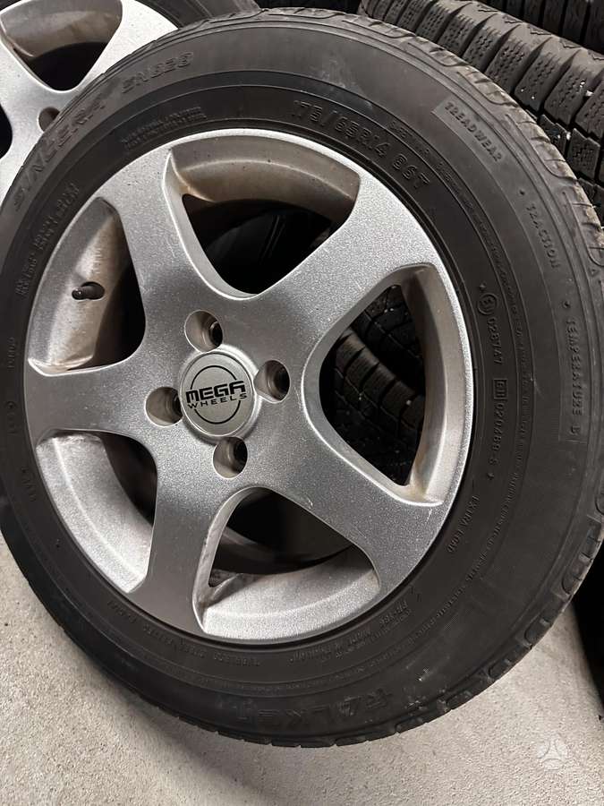 MEGA WHEELS, lengvojo lydinio, R14