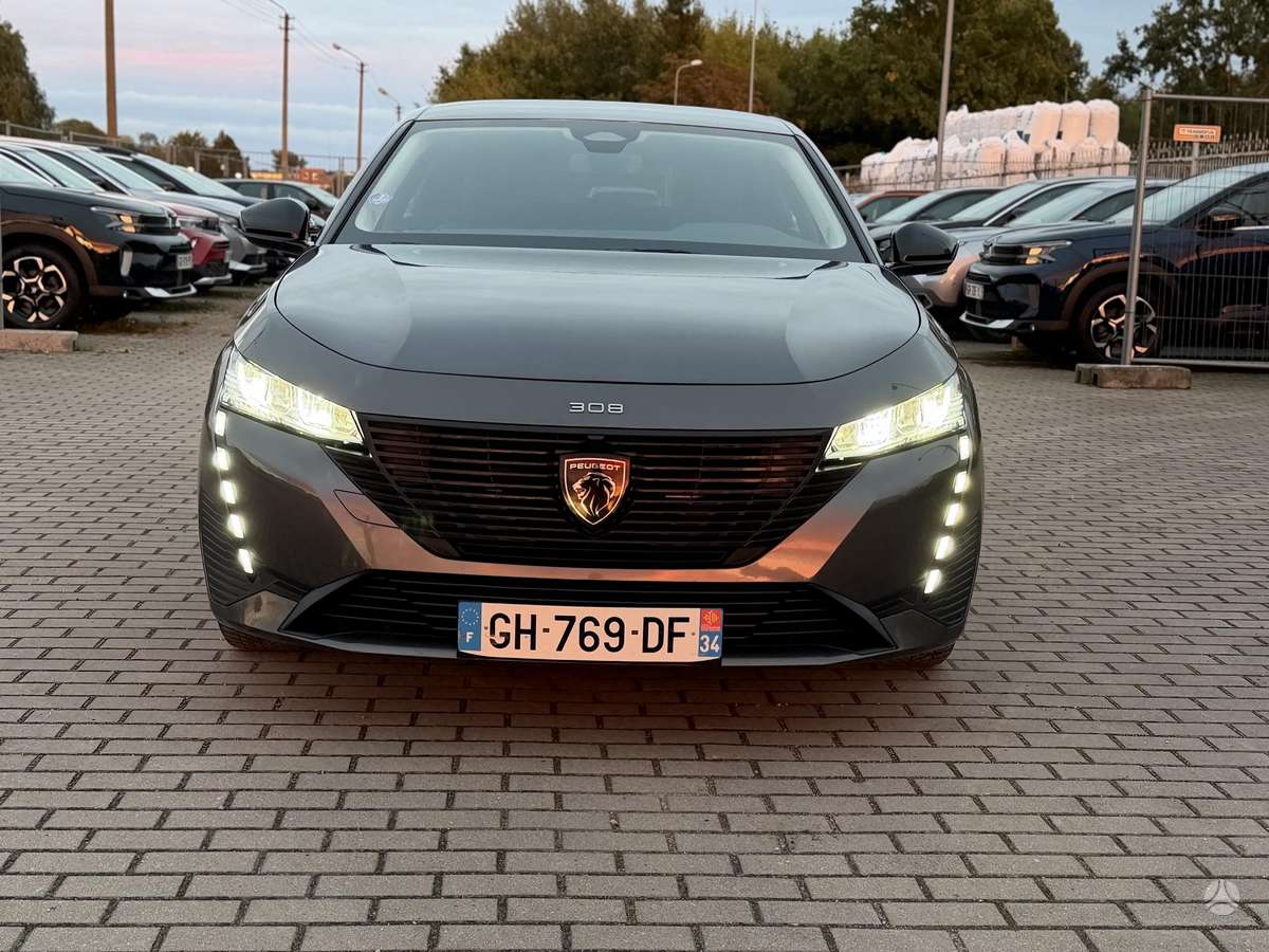 Peugeot 308, 1.2 l., Универсал