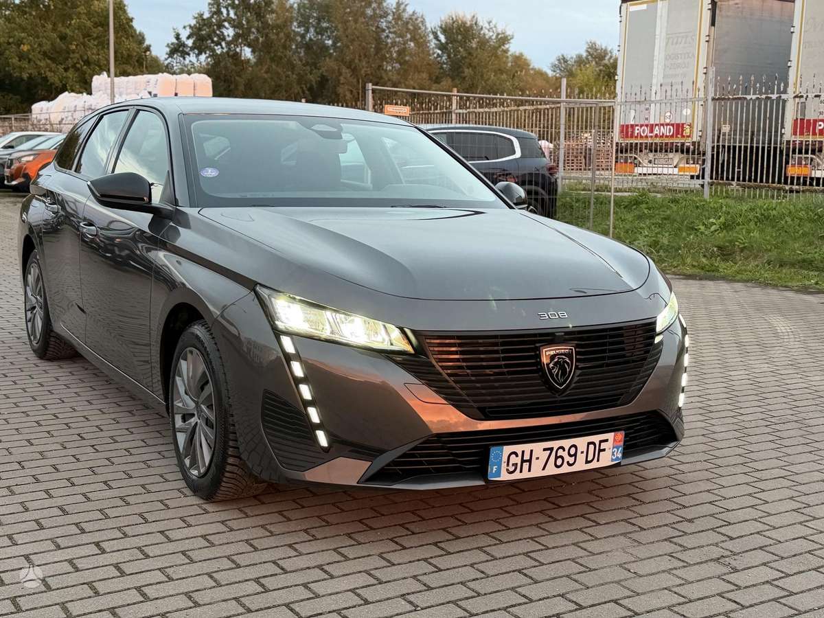 Peugeot 308, 1.2 l., Универсал