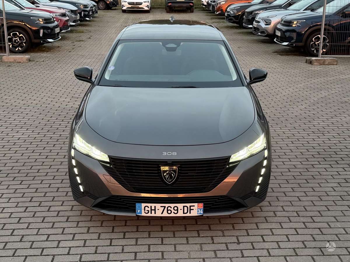 Peugeot 308, 1.2 l., Универсал