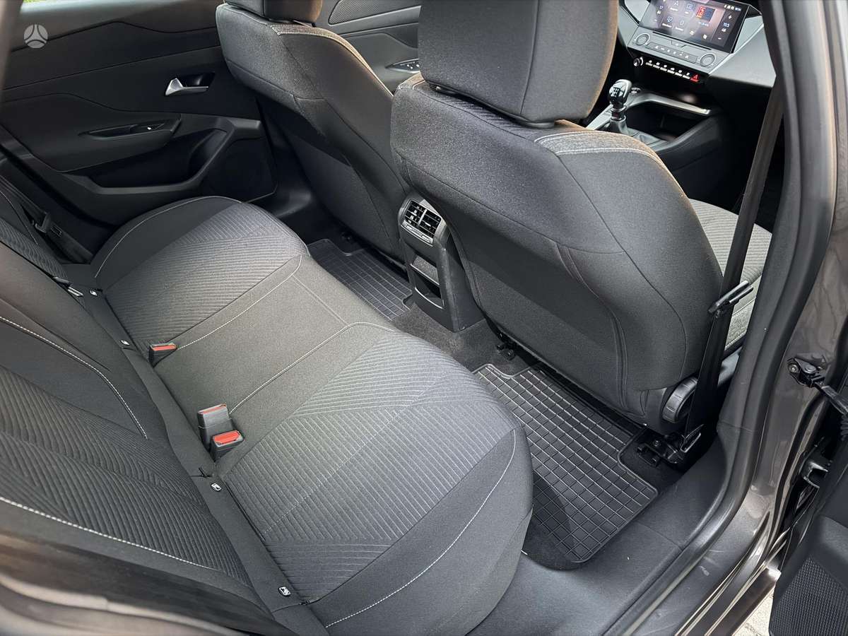 Peugeot 308, 1.2 l., Универсал