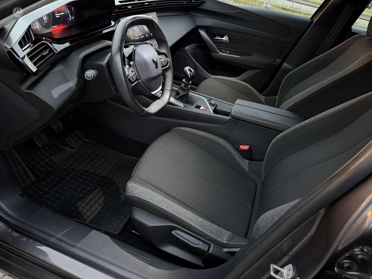 Peugeot 308, 1.2 l., Универсал