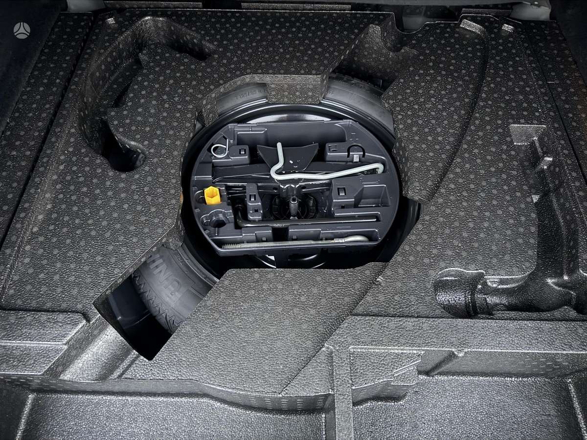 Peugeot 308, 1.2 l., Универсал