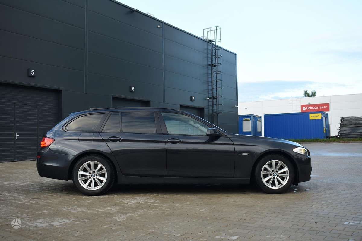 BMW 520, 2.0 l., Универсал