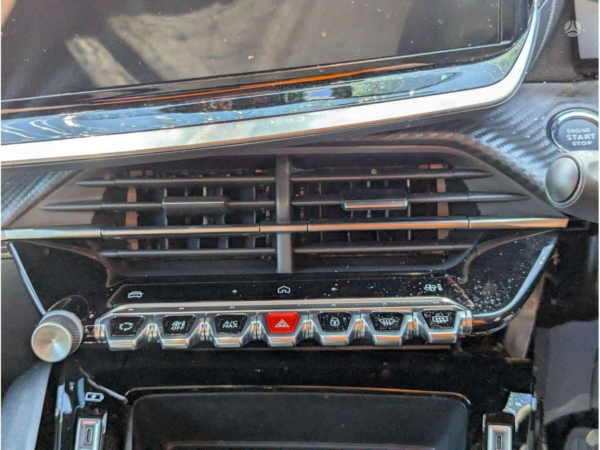 Peugeot 2008 engine