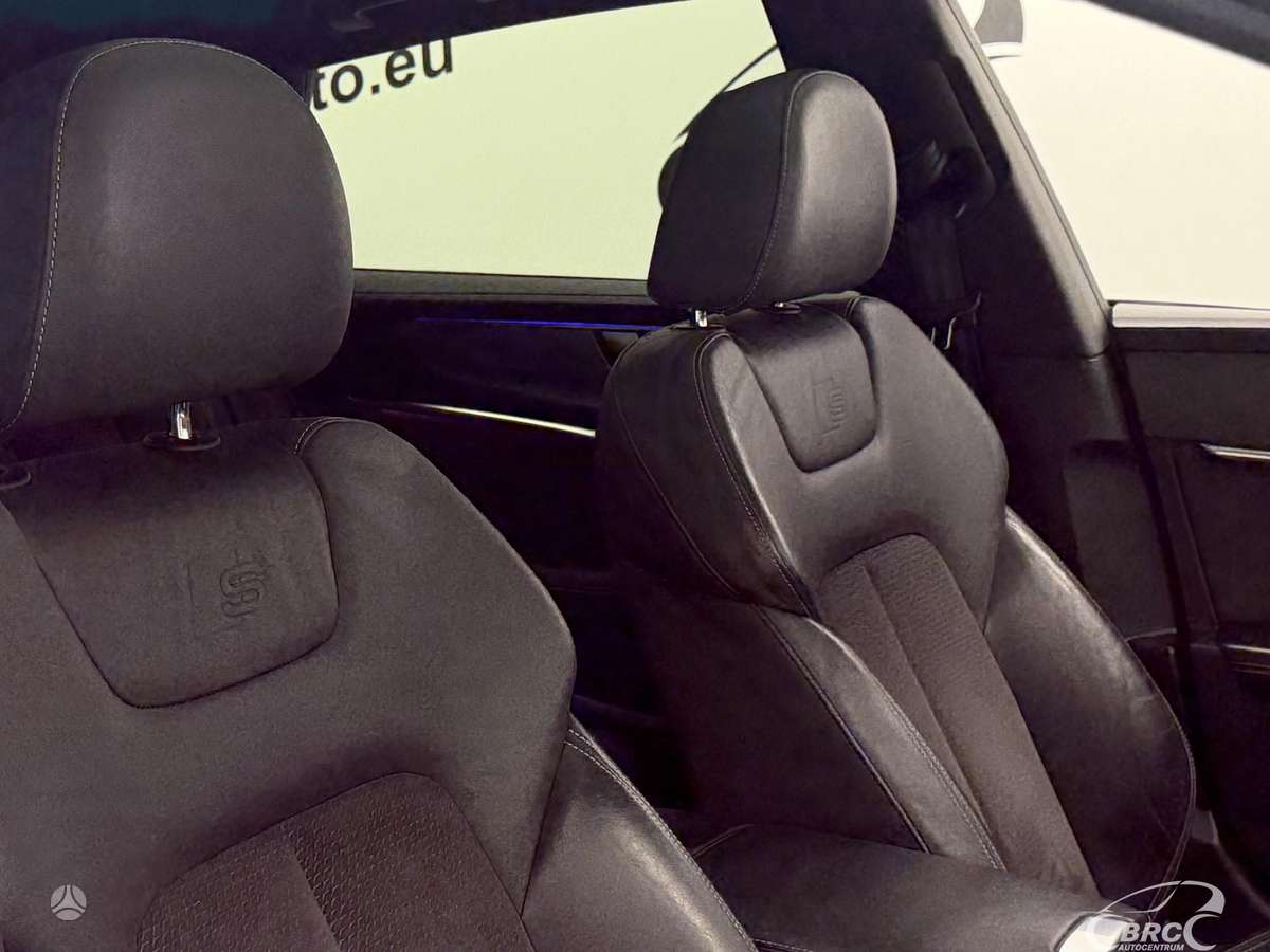 Audi A7, 3.0 l., sedanas