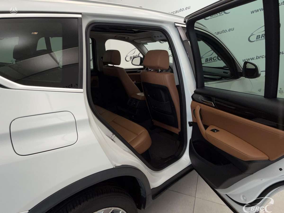 BMW X3, 2.0 l., off-road / crossover