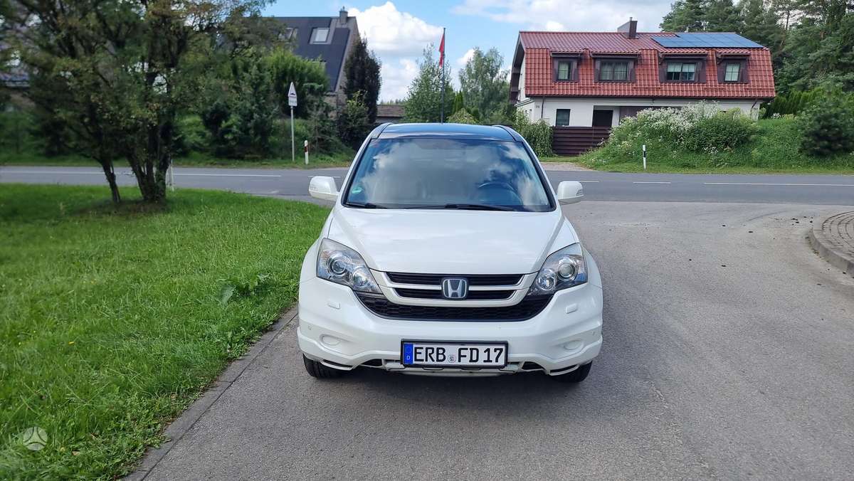 Honda CR-V, 2.2 l., off-road / crossover