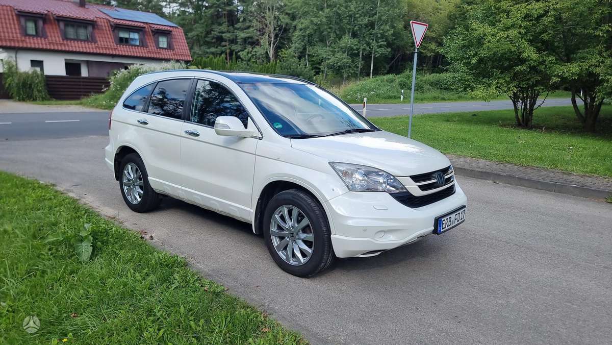 Honda CR-V, 2.2 l., off-road / crossover
