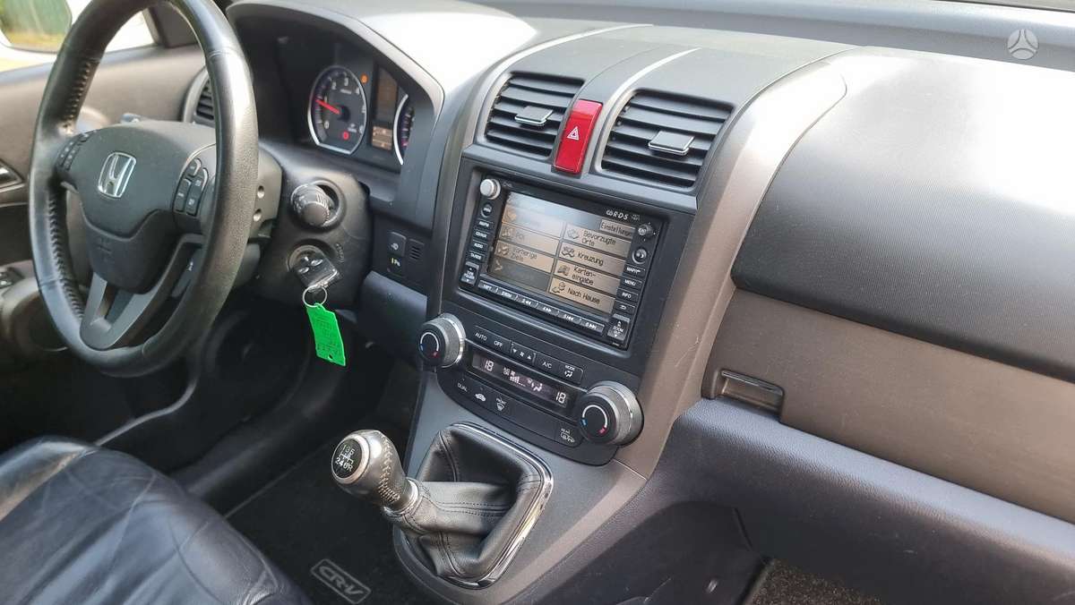 Honda CR-V, 2.2 l., off-road / crossover