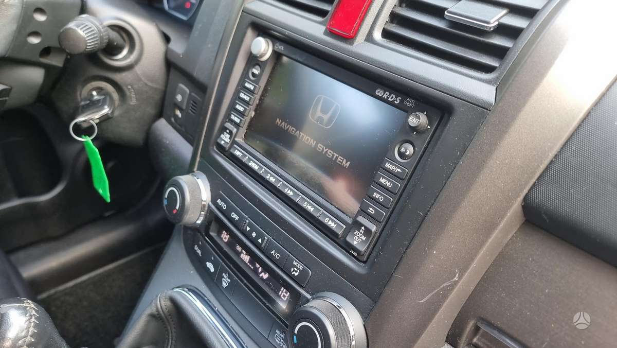 Honda CR-V, 2.2 l., off-road / crossover