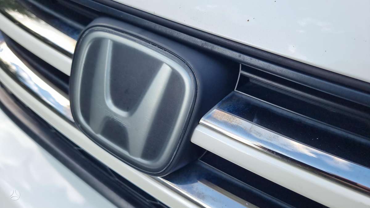 Honda CR-V, 2.2 l., off-road / crossover