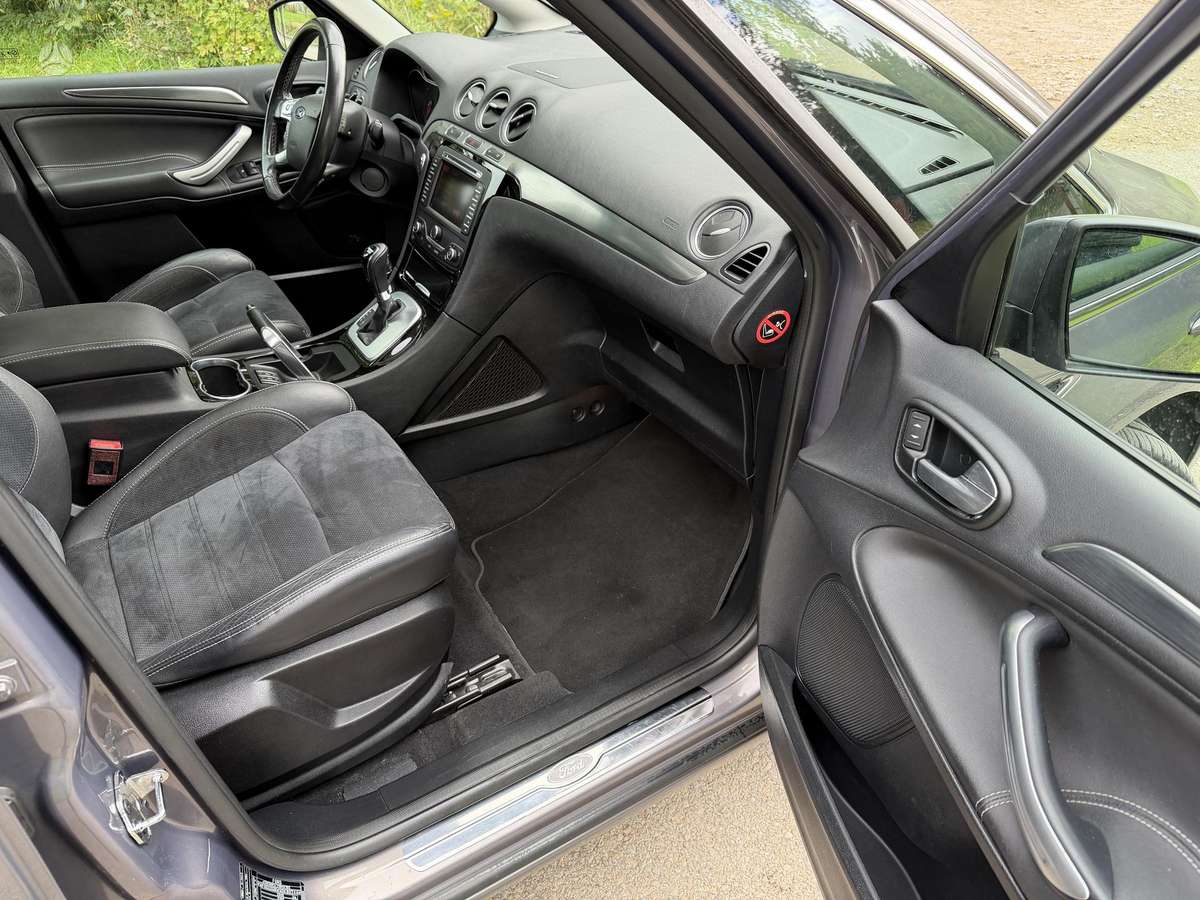 Ford S-MAX, 2.0 l., Минивэн
