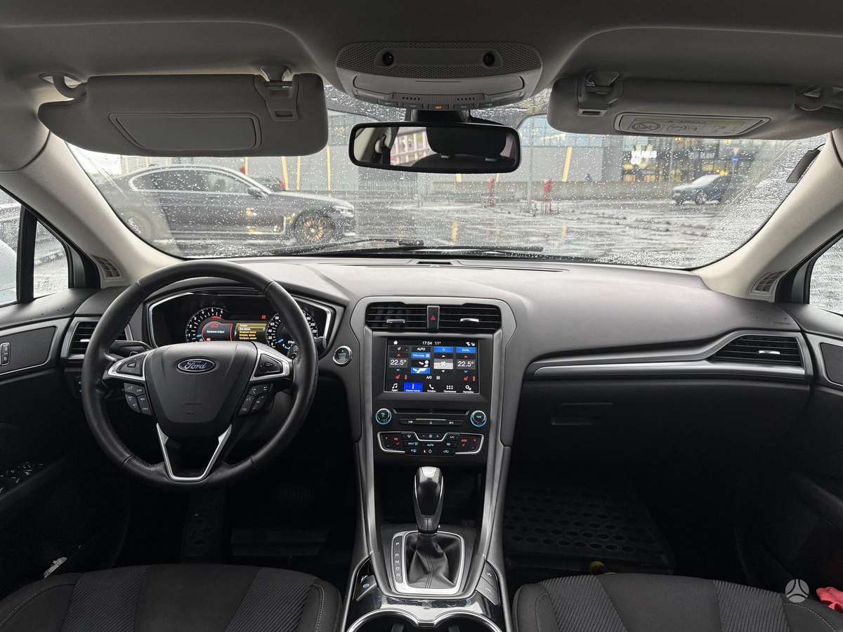 Ford Mondeo, 2.0 l., Седан