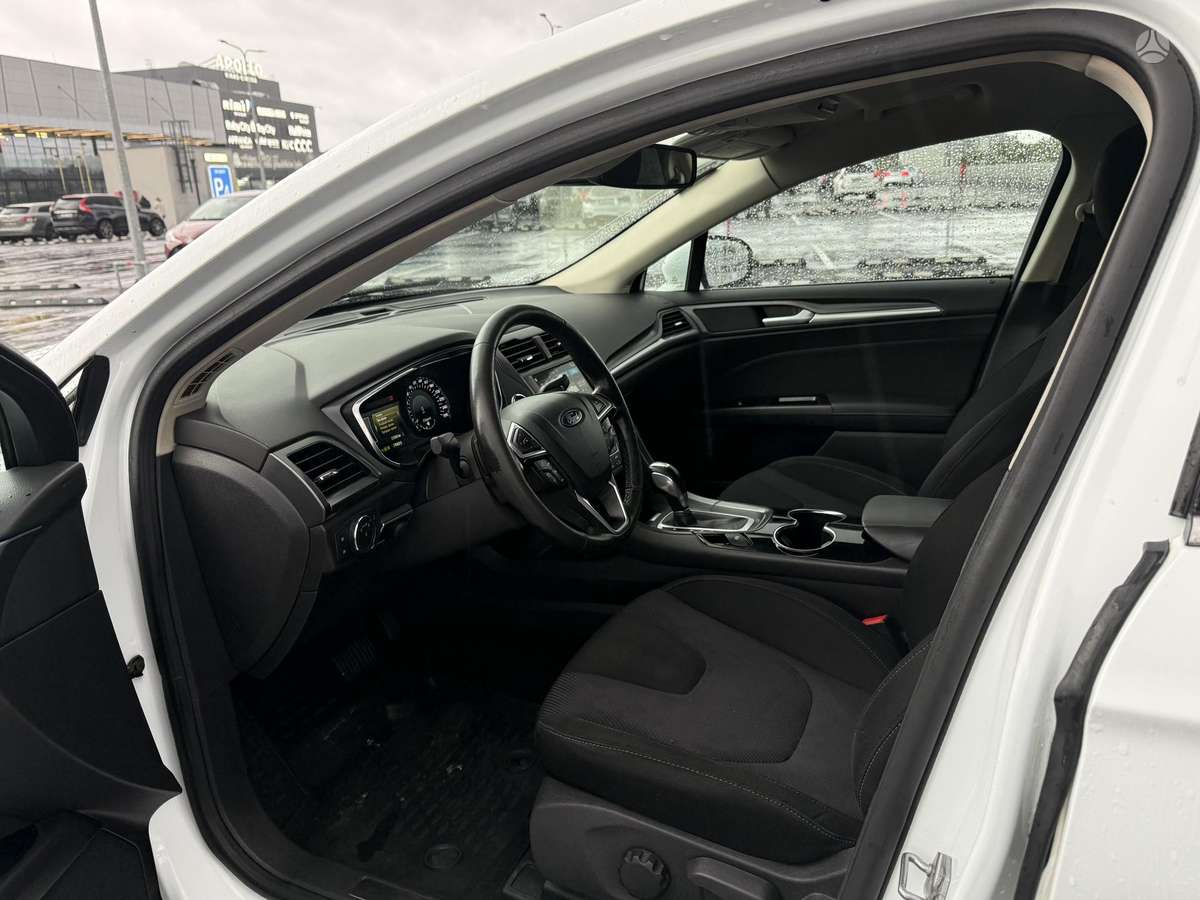 Ford Mondeo, 2.0 l., Седан