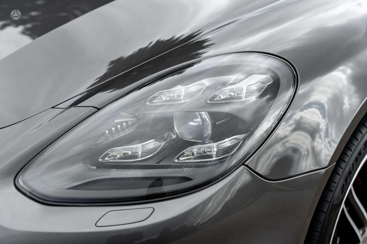 Porsche Panamera, 3.0 l., saloon / sedan