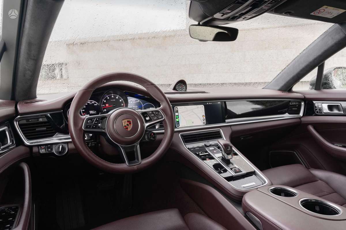 Porsche Panamera, 3.0 l., Седан