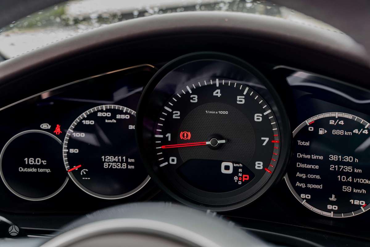 Porsche Panamera, 3.0 l., saloon / sedan