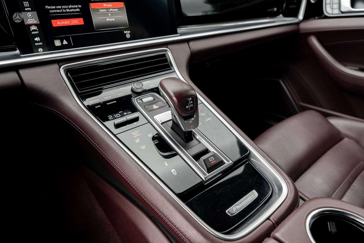 Porsche Panamera, 3.0 l., Седан