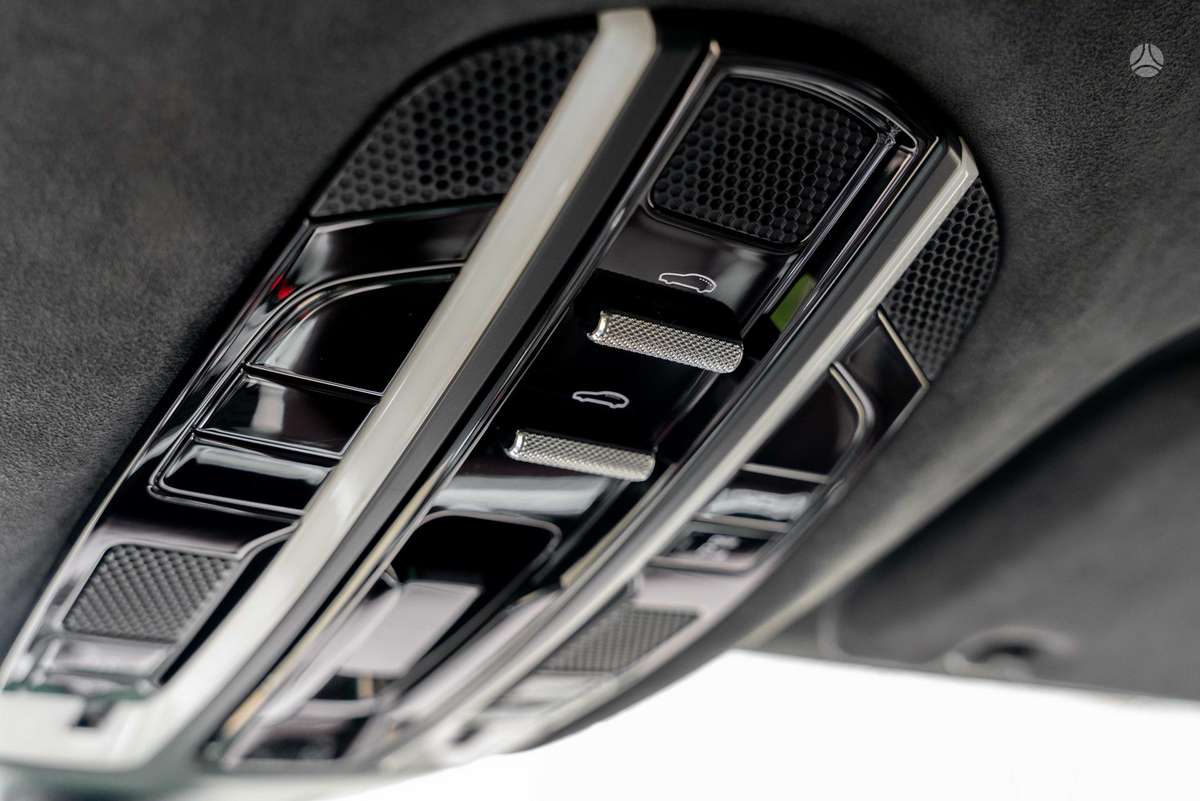 Porsche Panamera, 3.0 l., saloon / sedan