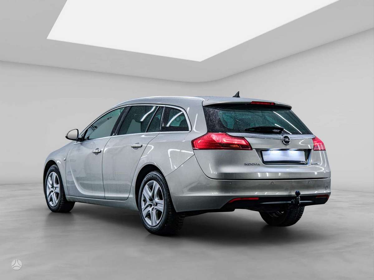Opel Insignia, 2.0 l., universalas