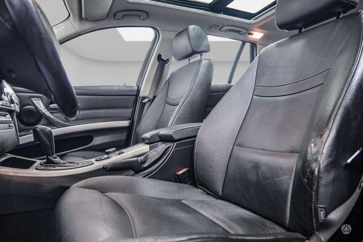 BMW 318, 2.0 l., universalas