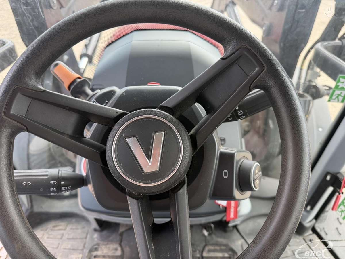 Valtra N155E Frontalinis krautuvas .., traktoriai