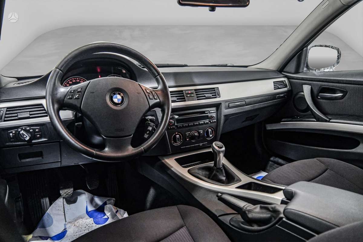 BMW 320, 2.0 l., wagon