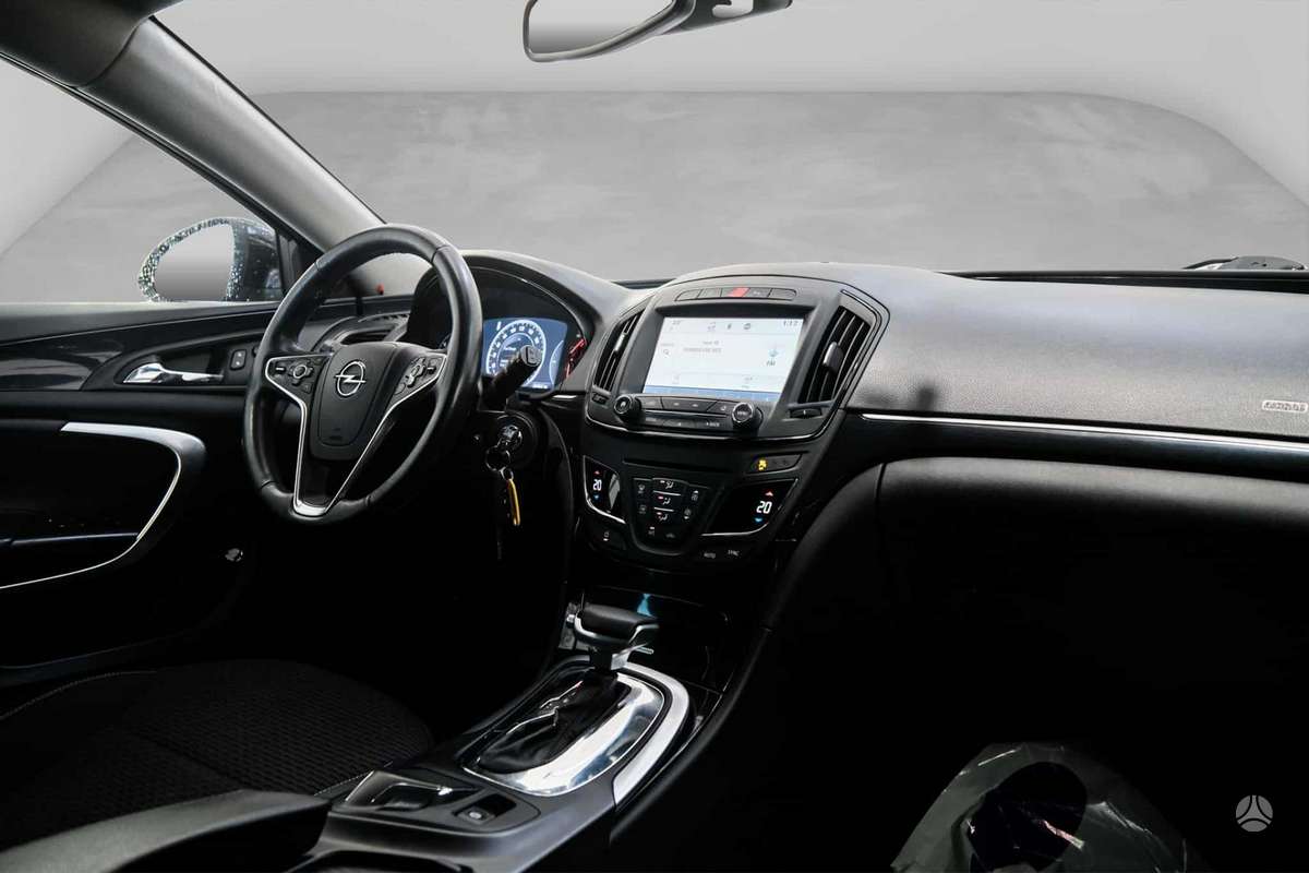 Opel Insignia, 2.0 l., wagon