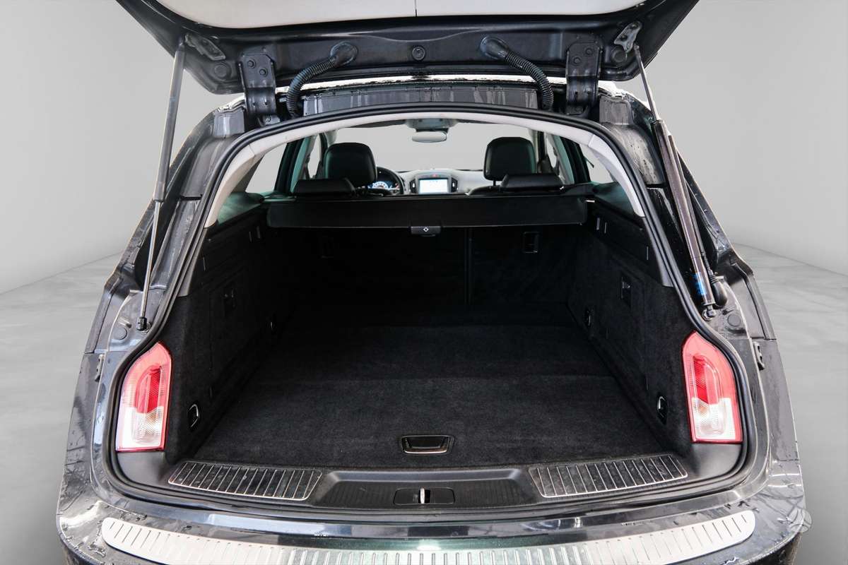Opel Insignia, 2.0 l., wagon