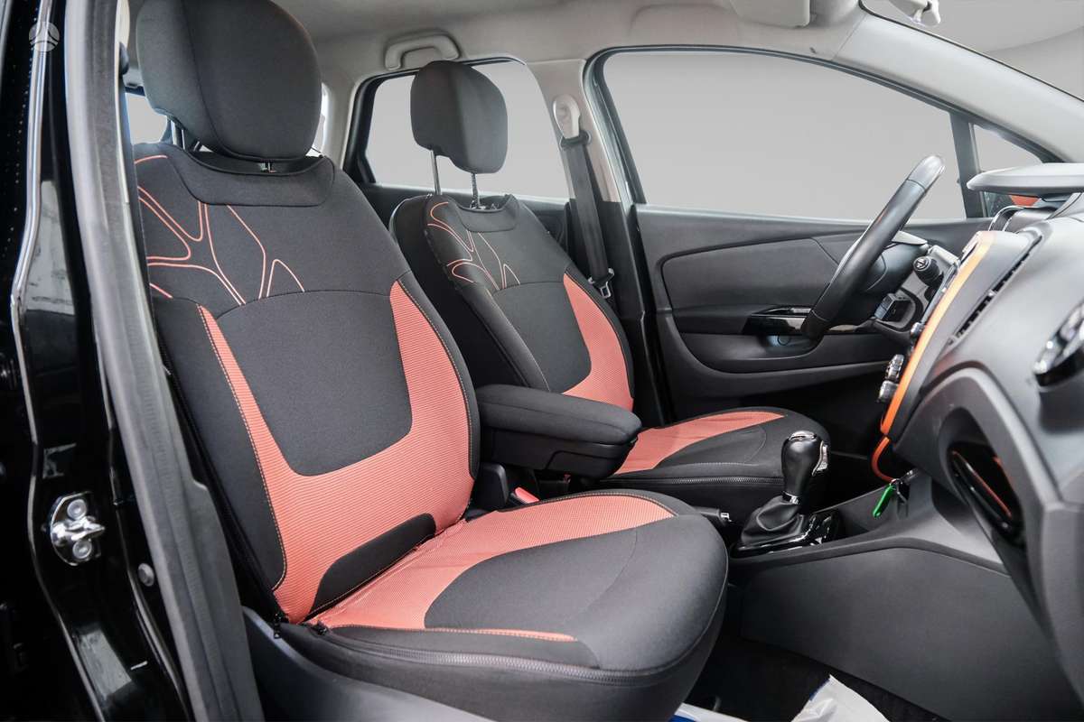 Renault Captur, 1.2 l., off-road / crossover