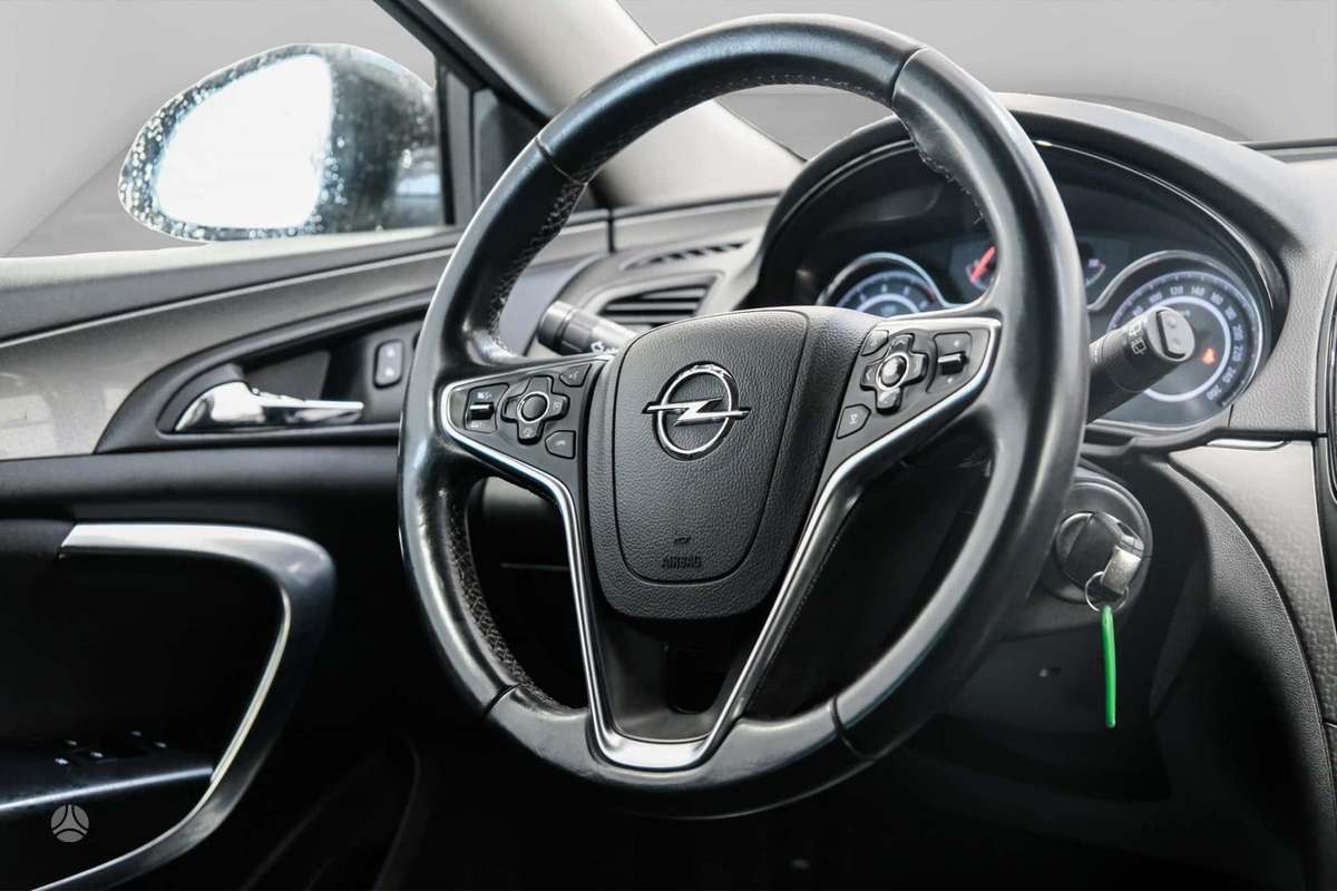 Opel Insignia, 2.0 l., Универсал