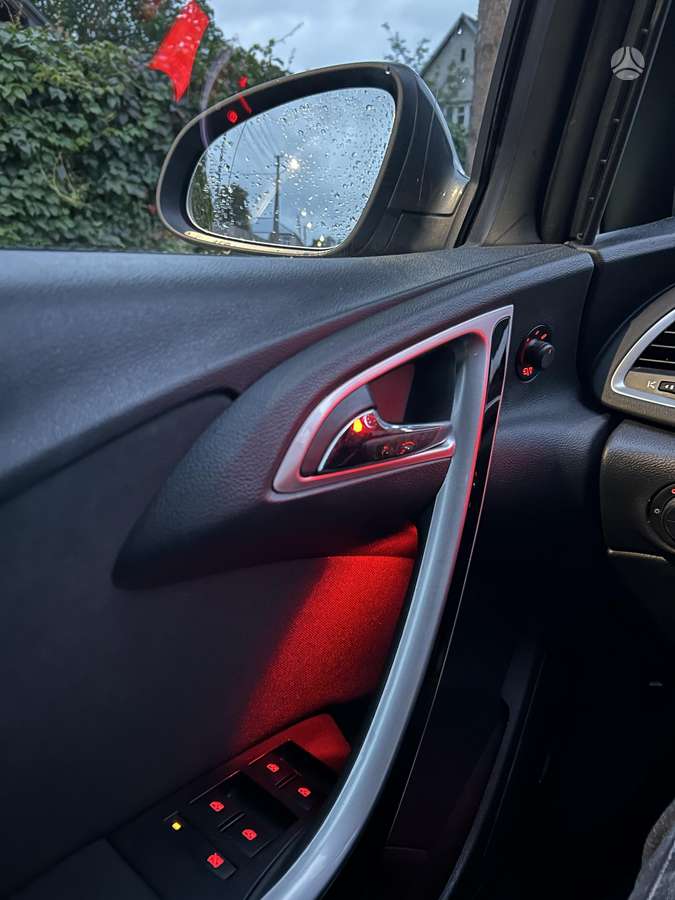 Opel Astra, 1.4 l., hatchback