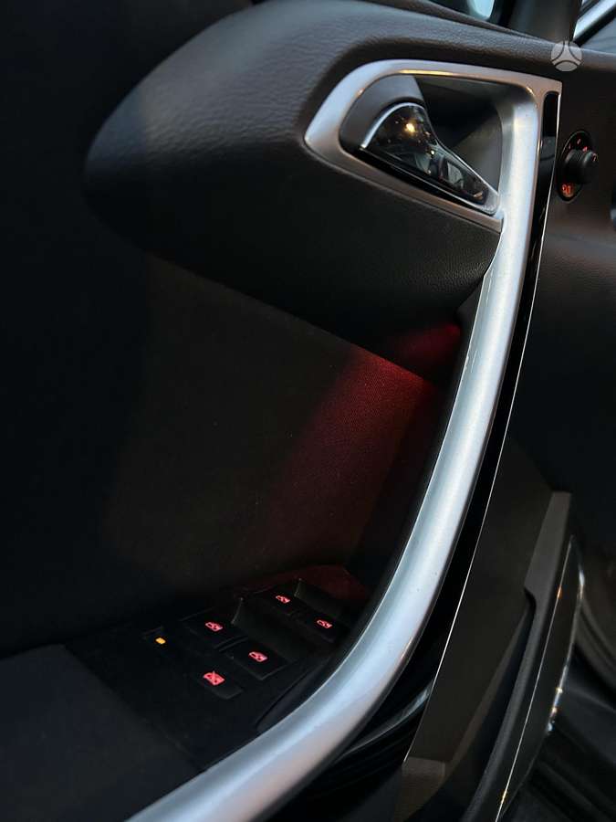 Opel Astra, 1.4 l., hatchback