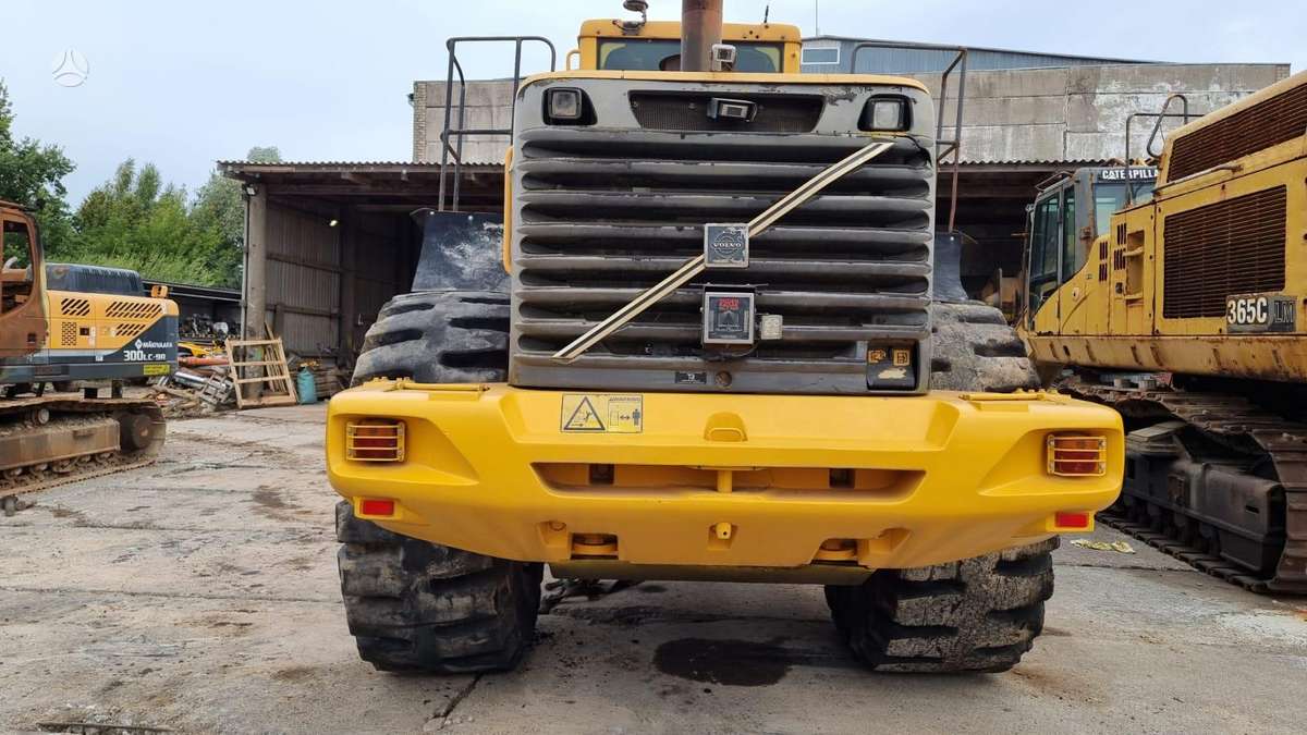 Volvo L 220E, фронтальные погрузчики