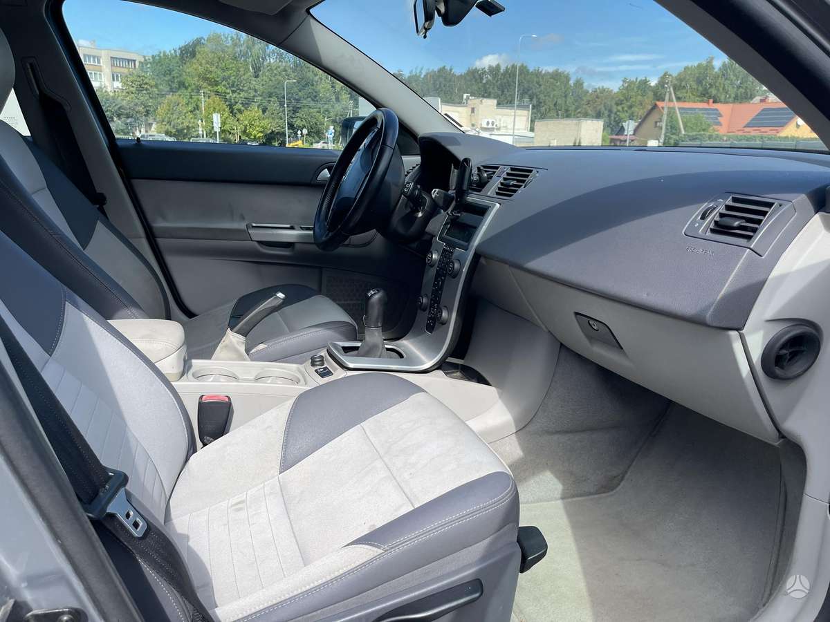 Volvo V50, 2.0 l., wagon