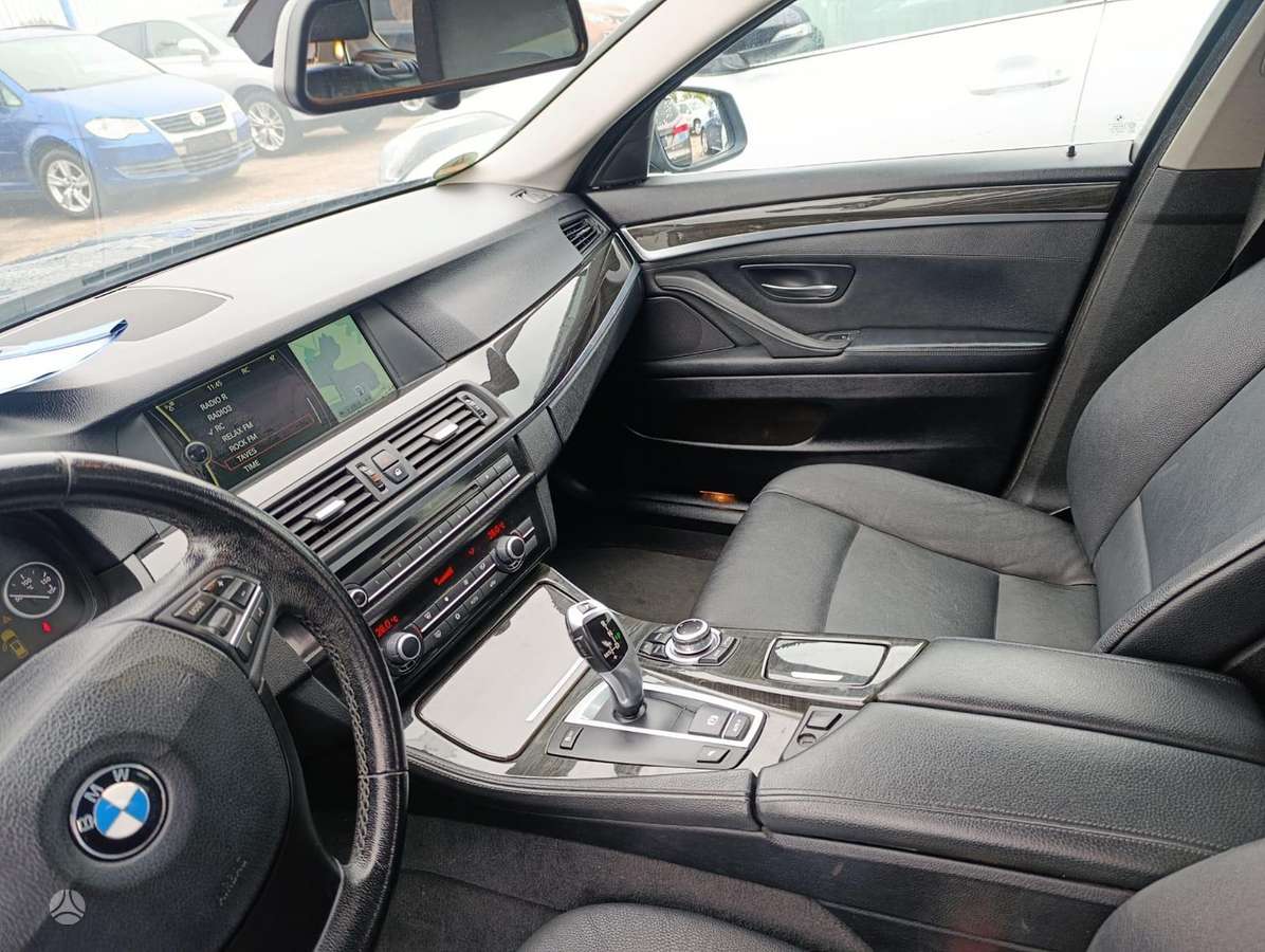 BMW 520, wagon