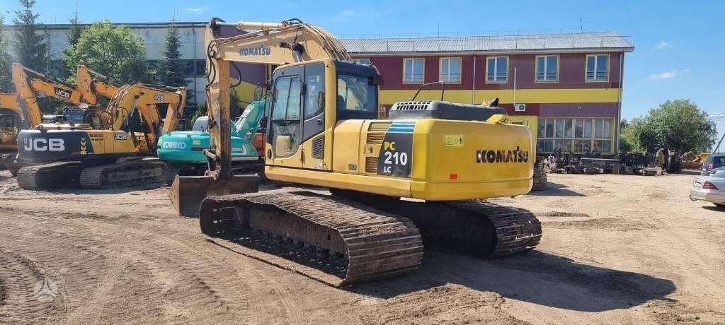 Komatsu PC 210-8 Bog Master, excavator