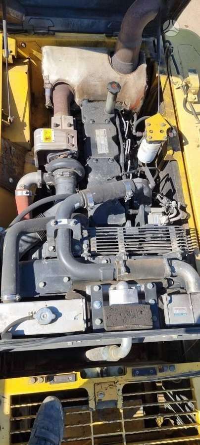 Komatsu PC 210-8 Bog Master, экскаваторы