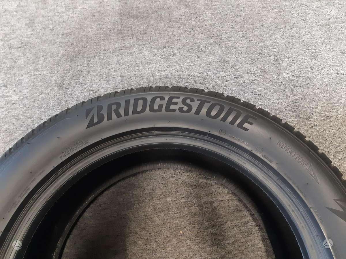 Bridgestone 2024m 95% LM005+Blizz6*, всесезонные 275/50 R20